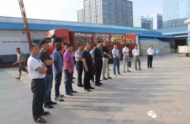 弥勒|记事|湖北省住建厅、设计院领导及专家一行 莅临星河集团参观指导